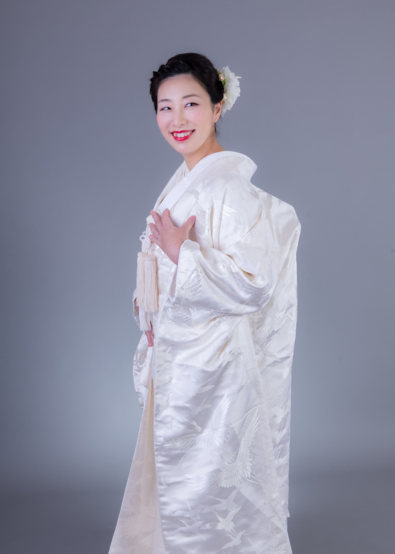 白無垢でおしとやかに