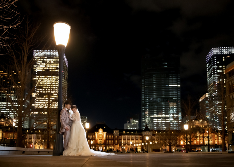 東京駅赤レンガ駅舎前にて♪