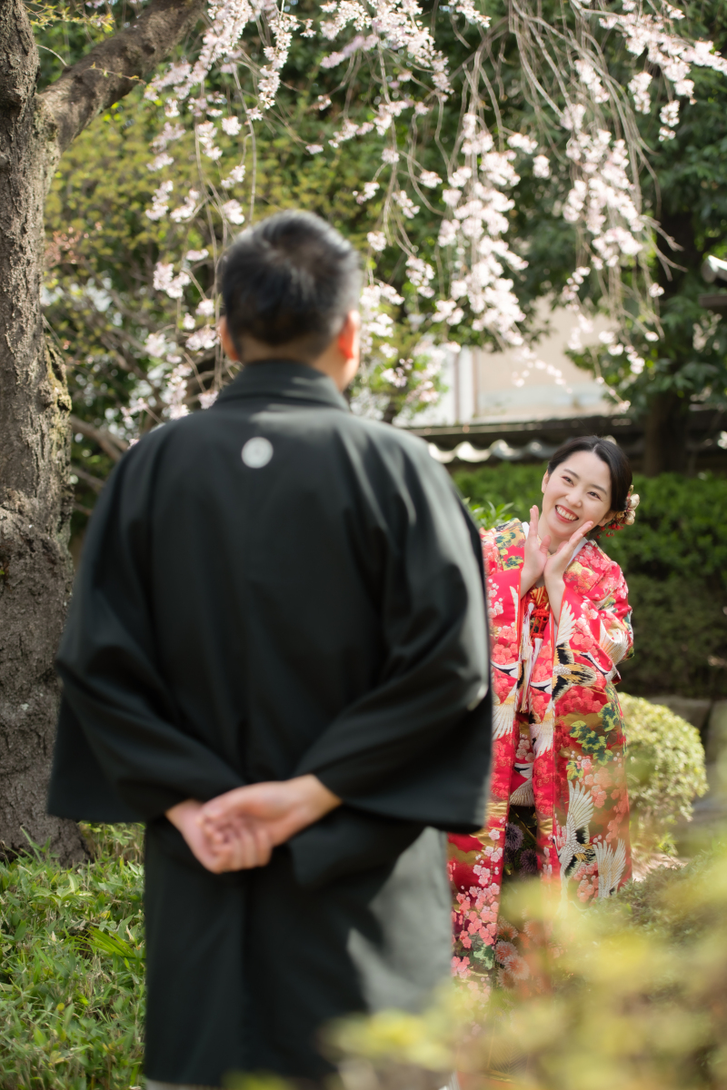 隠し持っているのは?