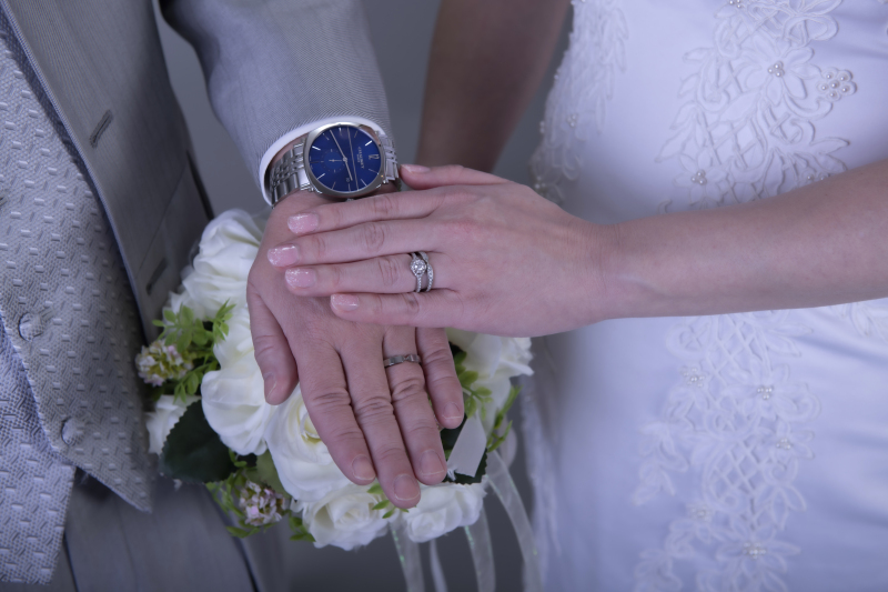 手を合わせて・・・