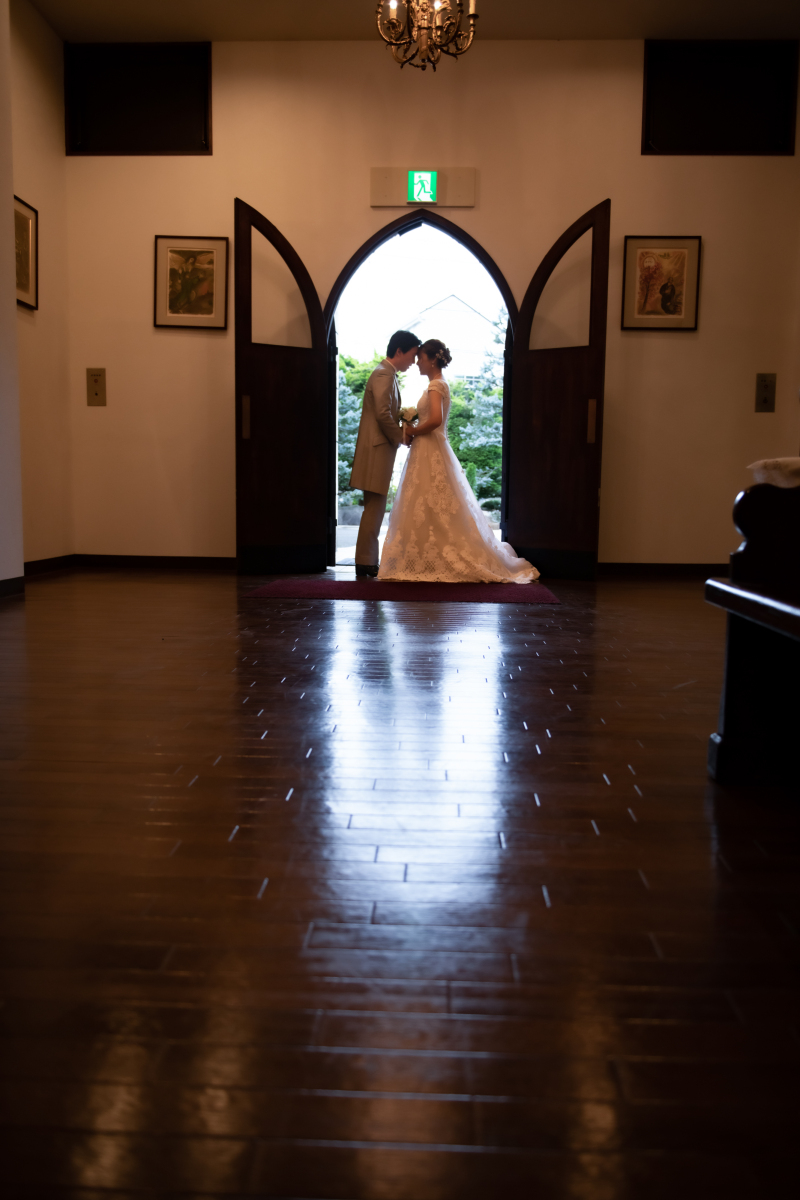 チャペルの扉にて♪