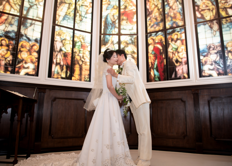 誓いのキスシーン