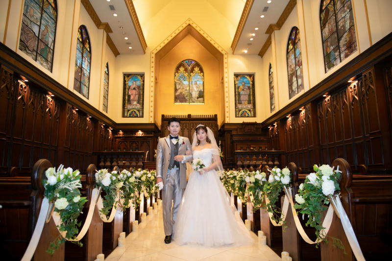 洋装はチャペルでセレモニー風フォト♪