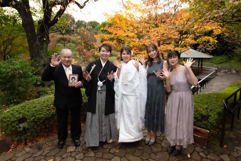 英国風洋館スタジオ【御苑フォトウェディング】_家族・友人を撮影に呼べる