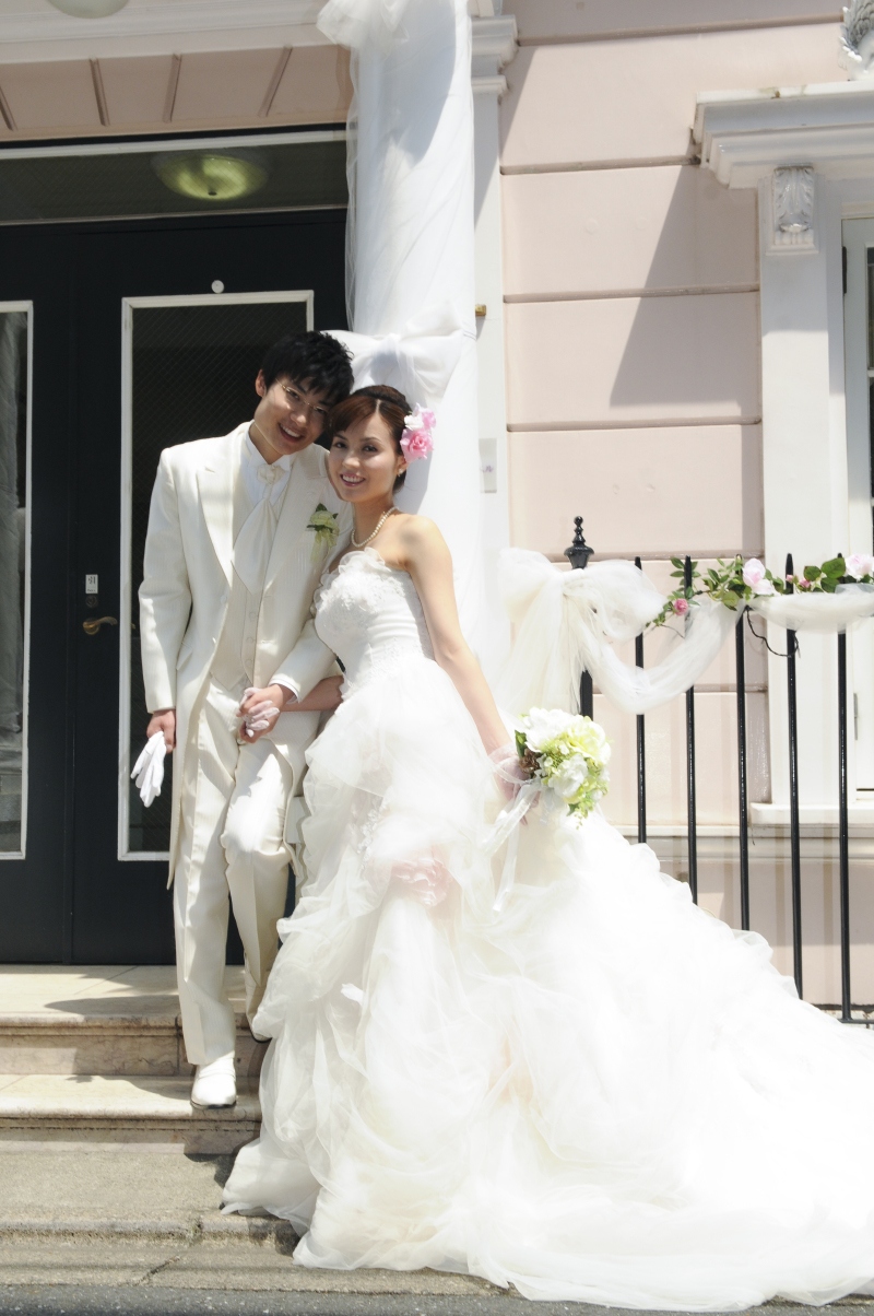 英国風洋館スタジオ【御苑フォトウェディング】_衣装の追加料金がない