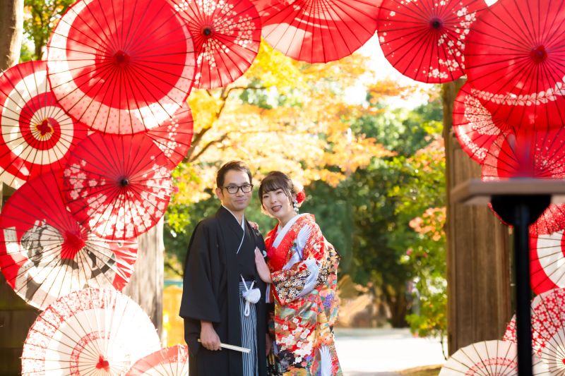 早割でシーズン料2.2万サービス【和装★紅葉の昭和記念公園1箇所】衣装UP料無料！美肌など嬉しい加工付き※洋装は2.2万引き