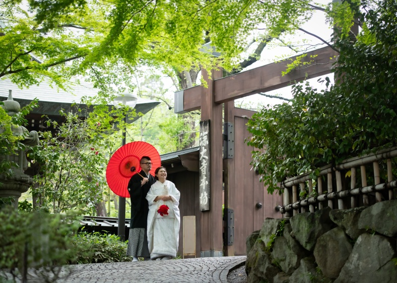 1300年古寺の境内を巡る【自然と歴史情緒の深大寺★和装プラン】家族やペット参加もOK!