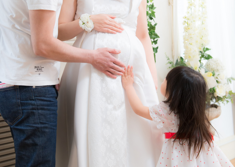 【来店は当日のみ!マタニティフォトプラン】美肌、歯の美白など嬉しい加工付き♪