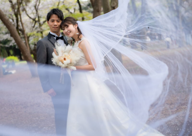 12/15~2/28撮影でドレスが2着!【洋館スタジオ+代々木公園】家族やペット参加OK!