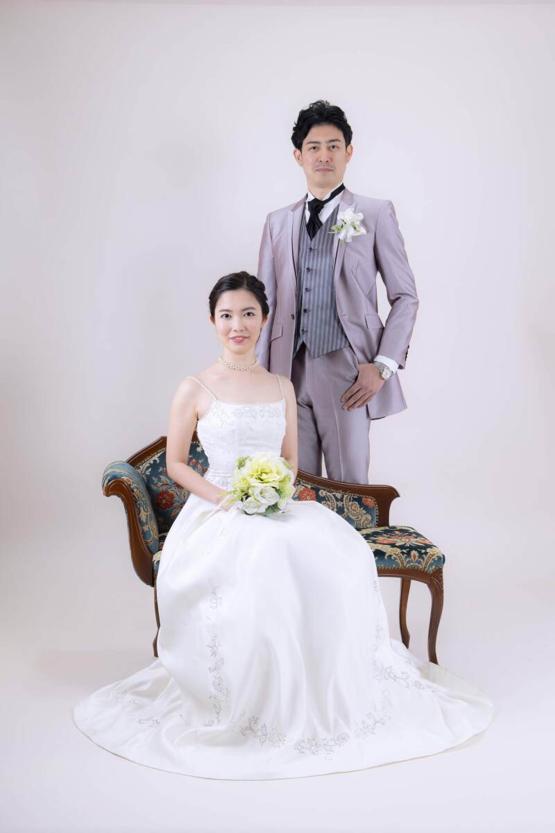 来店は当日!12/15~2/28撮影限定【洋装★シンプルスタジオ撮影】衣装UP料金なし!美肌、歯の美白など嬉しい加工付き