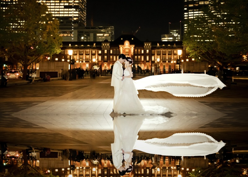 2月末迄の撮影限定!和装でも洋装でも【2着★東京駅前夜景+スタジオ撮影】幻想的なリフレクション加工サービス