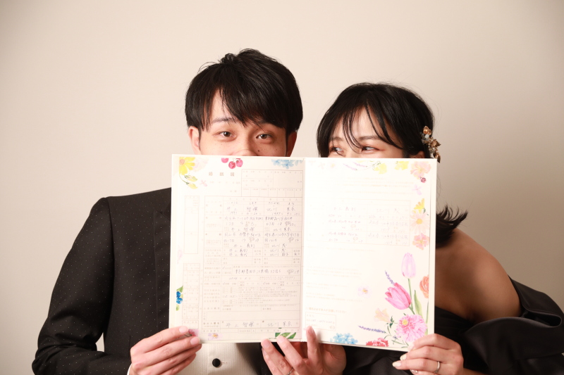 婚姻届もアイテムに！