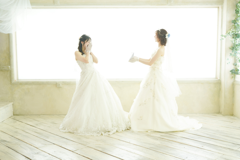 サプライズでお誕生日プレゼントをお渡し♡