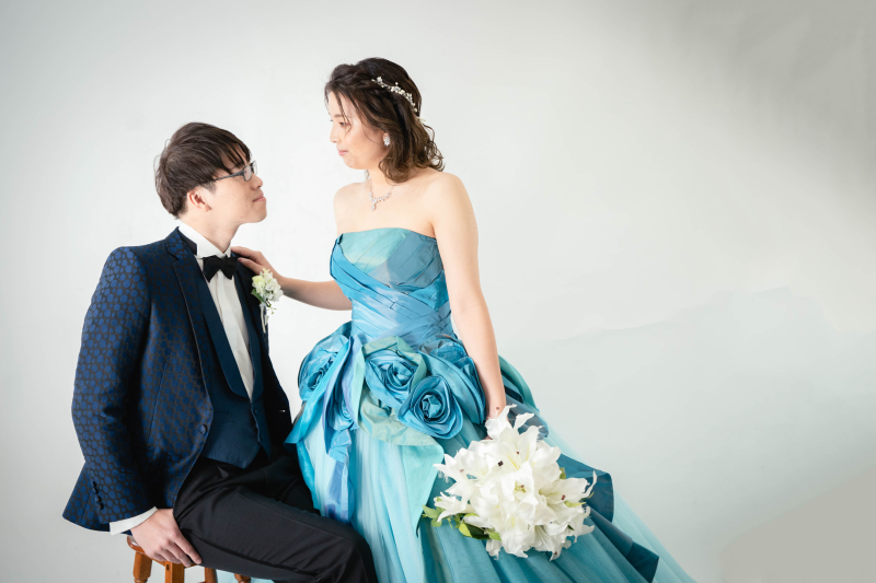 ちょっとカッコいいポージングも取り入れて