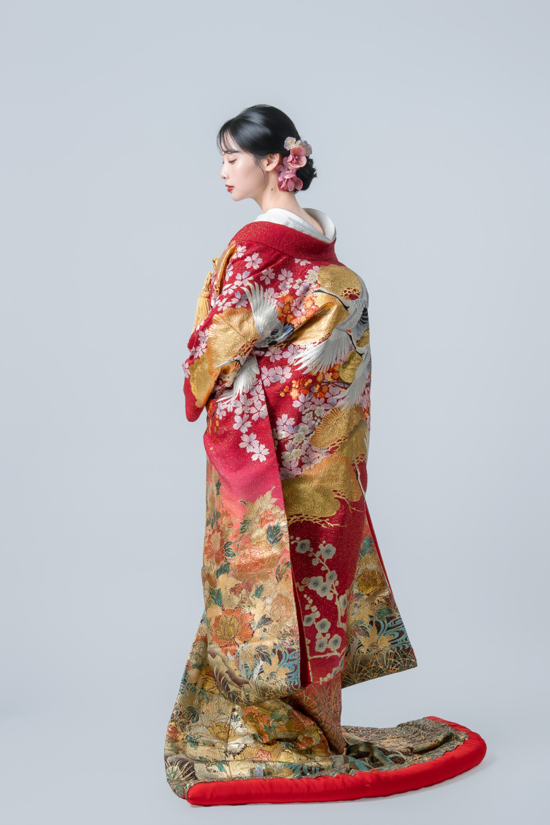 鶴に老松梅花文