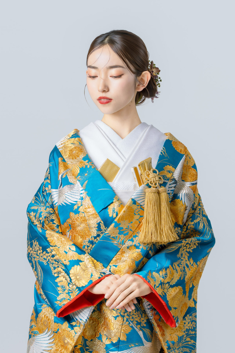 菊流水に鶴