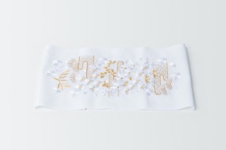 半衿(華雲文様)