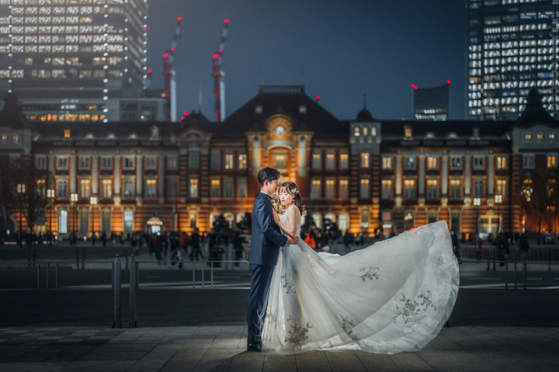 ドレスのトレーンを活かして!