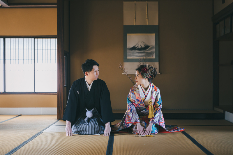 13:40 正座ショットで見つめあって!