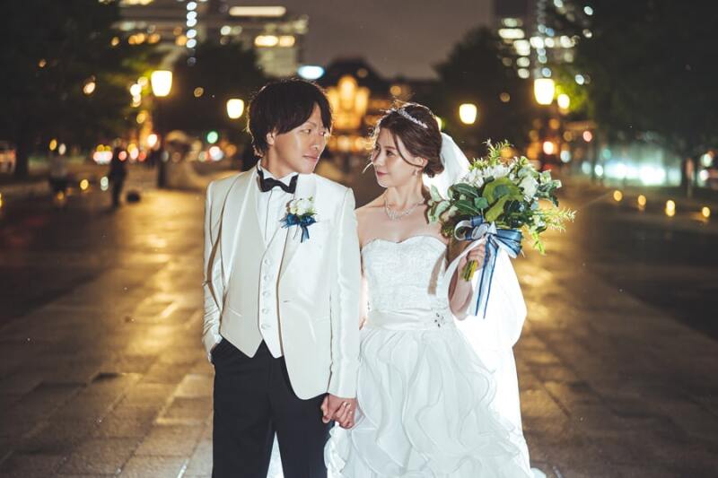 19:30 最後は東京駅前で