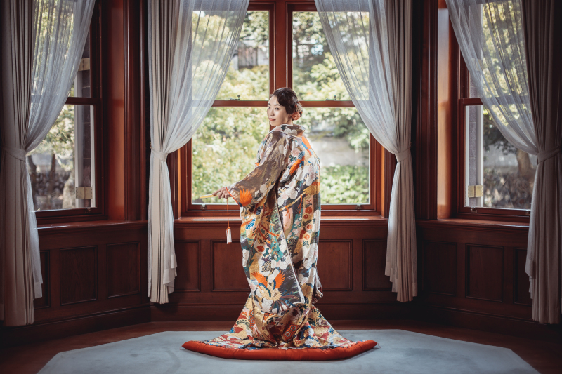 14:15 お着物の後ろ姿も