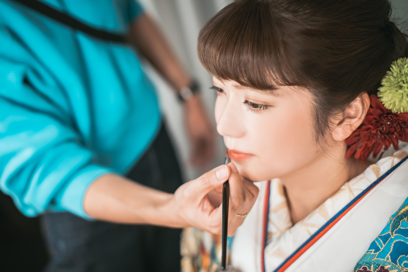 まずはリップシーンから