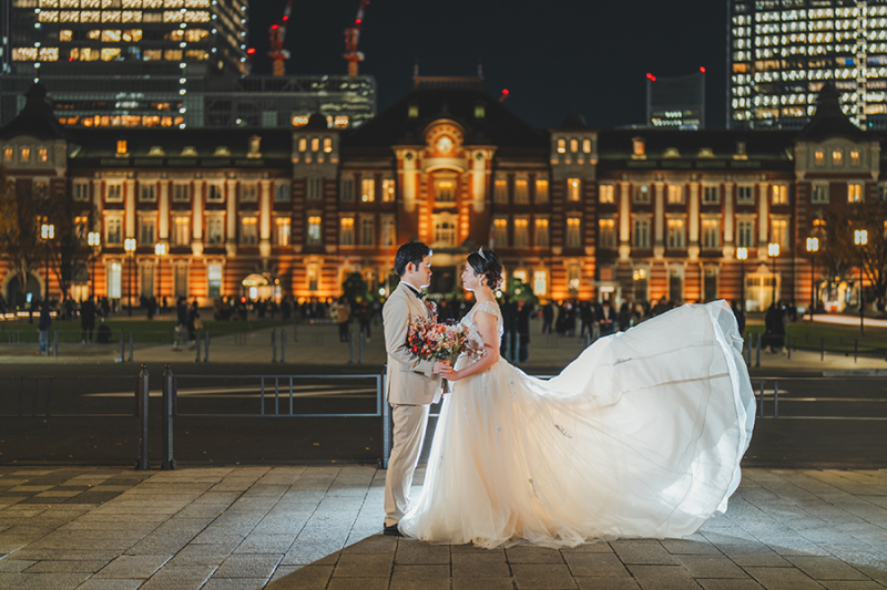 ドレスのトレーンを活かして!