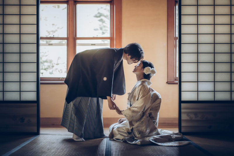 ドラマチックな雰囲気で