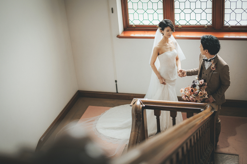 窓際で自然を活かして