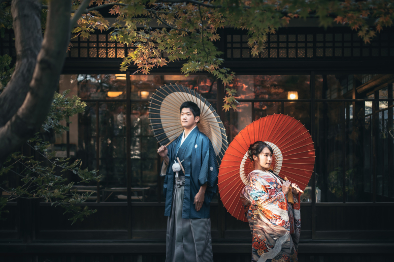 番傘を使ってドラマチックに