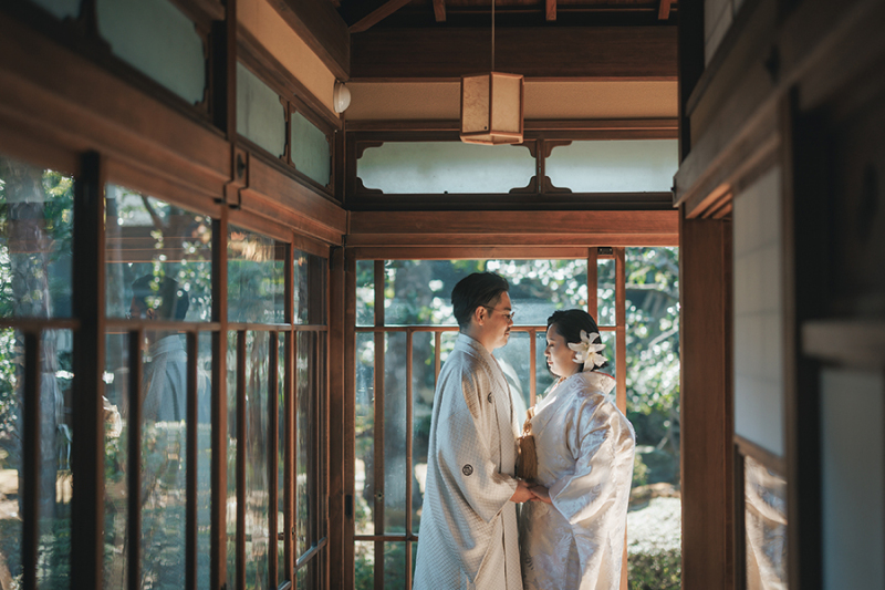 廊下でのカッコいいお写真も