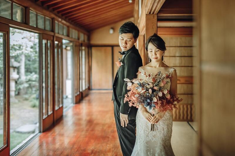 廊下でのカッコいいお写真も