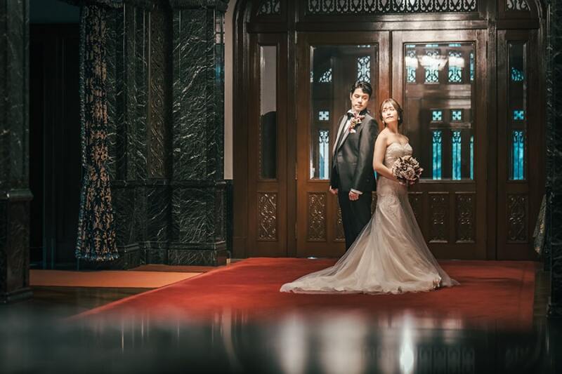 反射を利用してキラキラをプラス!