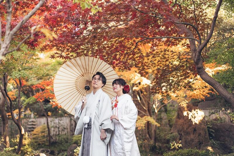 紅葉を楽しみながら