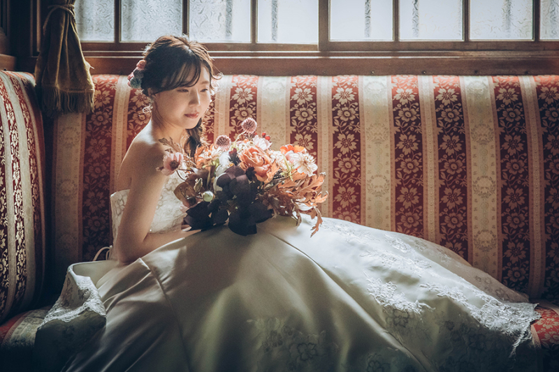 窓際で自然を活かして