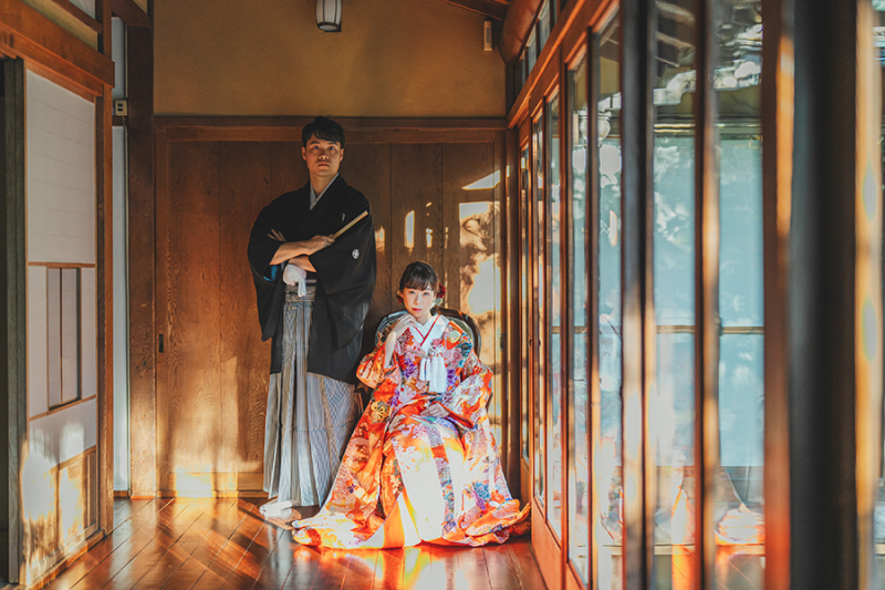 廊下でのカッコいいお写真も