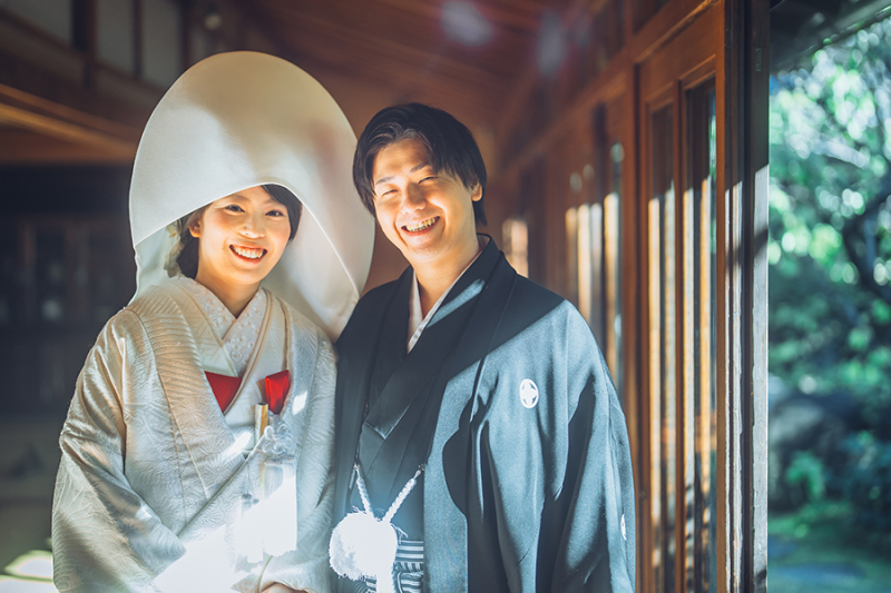 窓際で自然を活かして