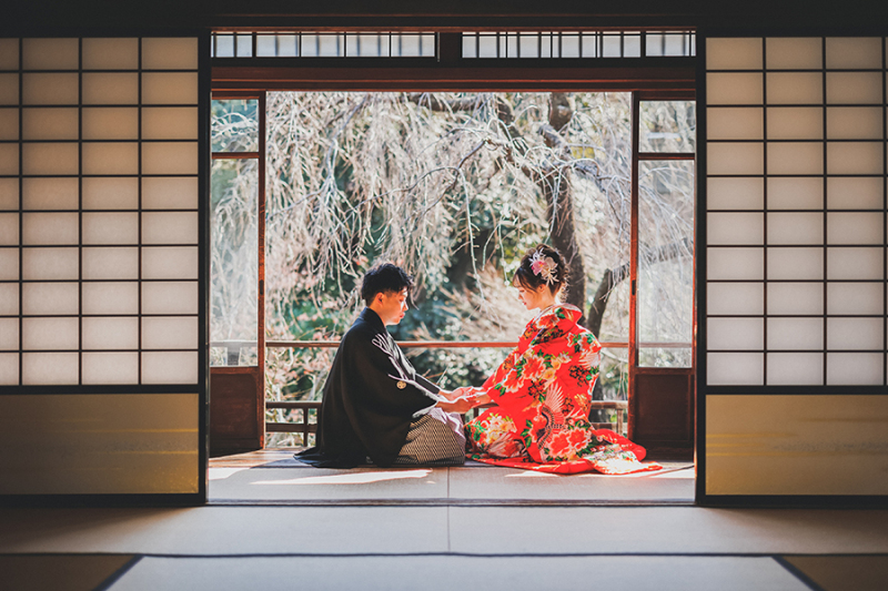 窓際で自然を活かして