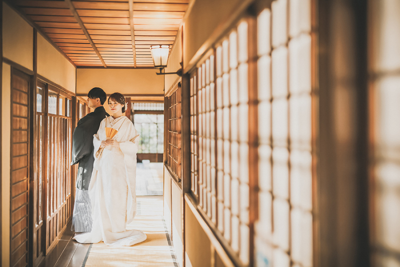 廊下でのカッコいいお写真も