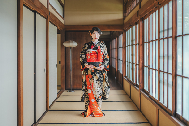 廊下でのカッコいいお写真も