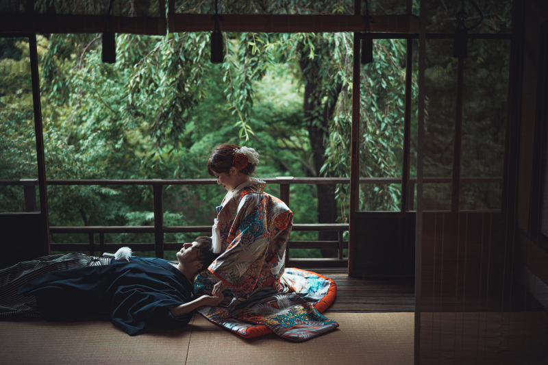 13:34 2階に上がって膝枕でも