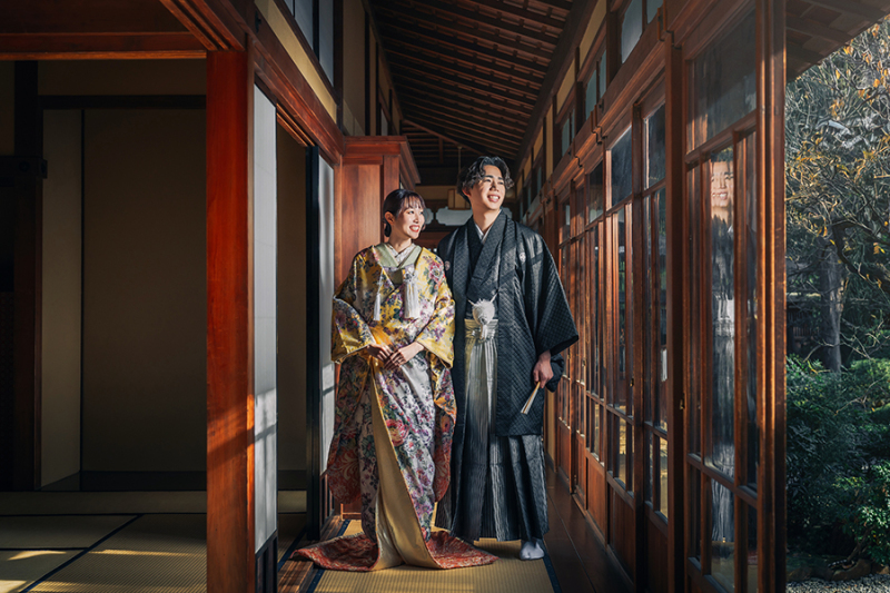 廊下でのカッコいいお写真も