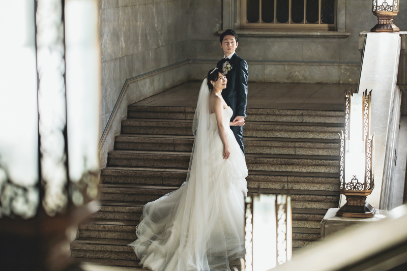 18:05 階段を使って後ろ姿のお写真を