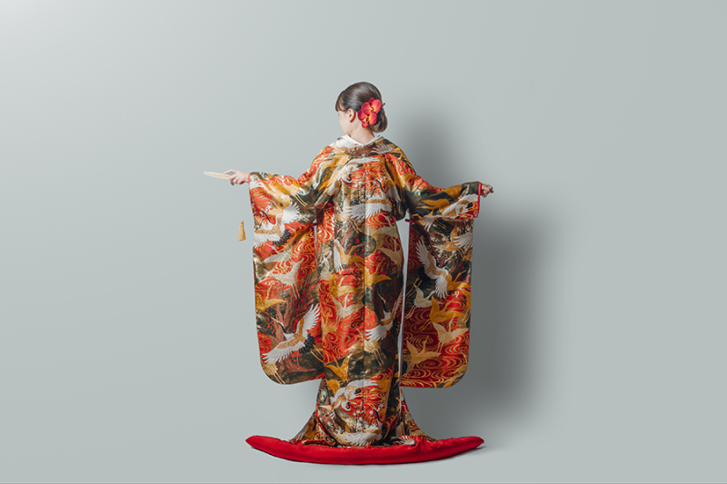 和装の後ろ姿ショット