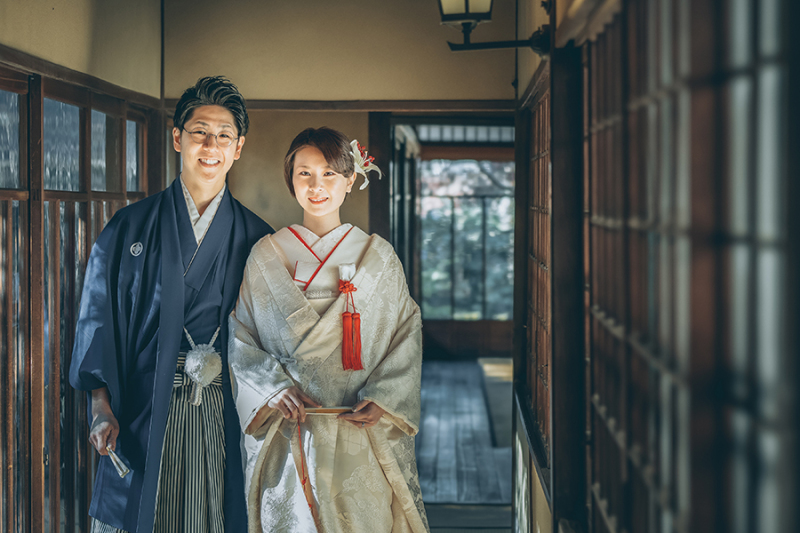 廊下でのカッコいいお写真も