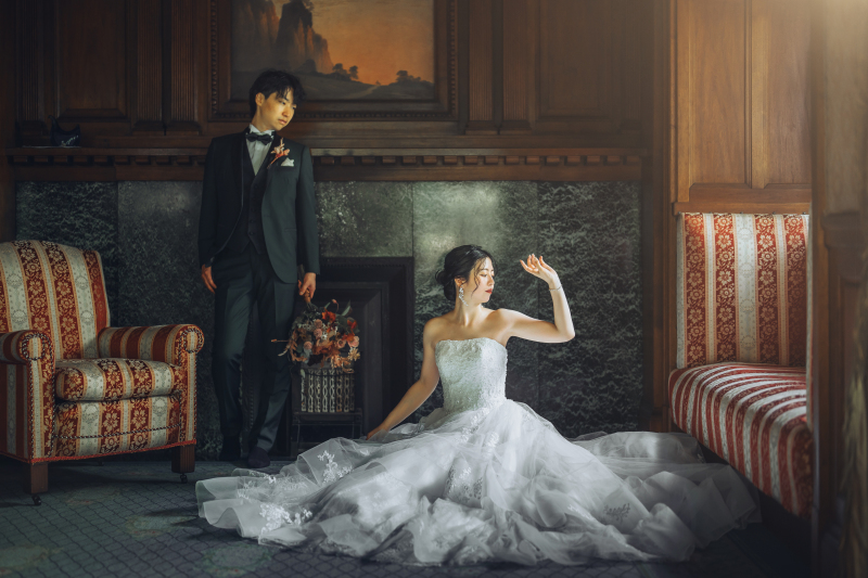 窓際で自然光を活かして