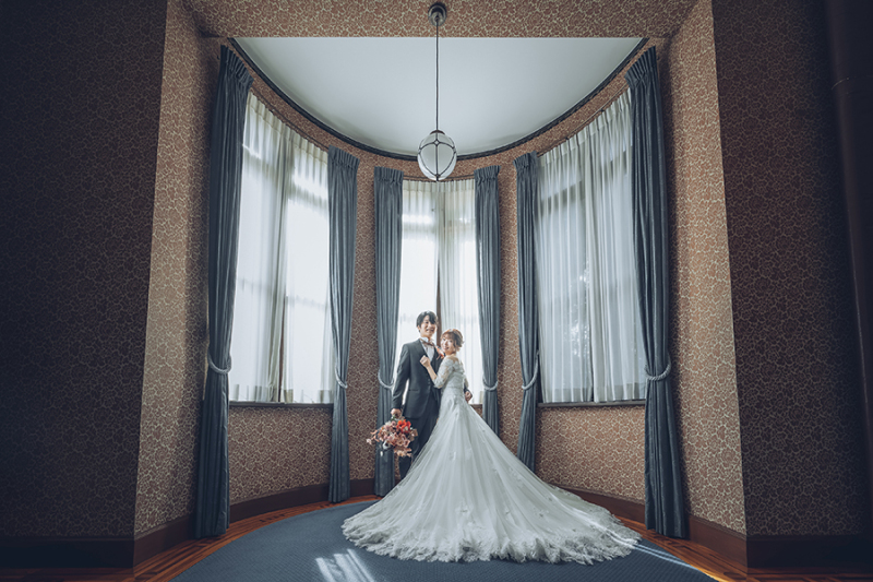 窓際で自然を活かして