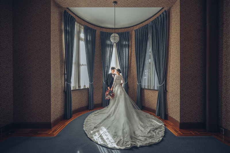 窓際で自然を活かして