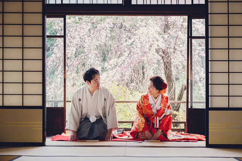 PM12:45 桜をバックに