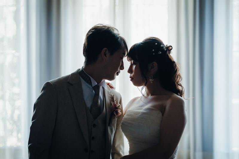 窓際で自然を活かして